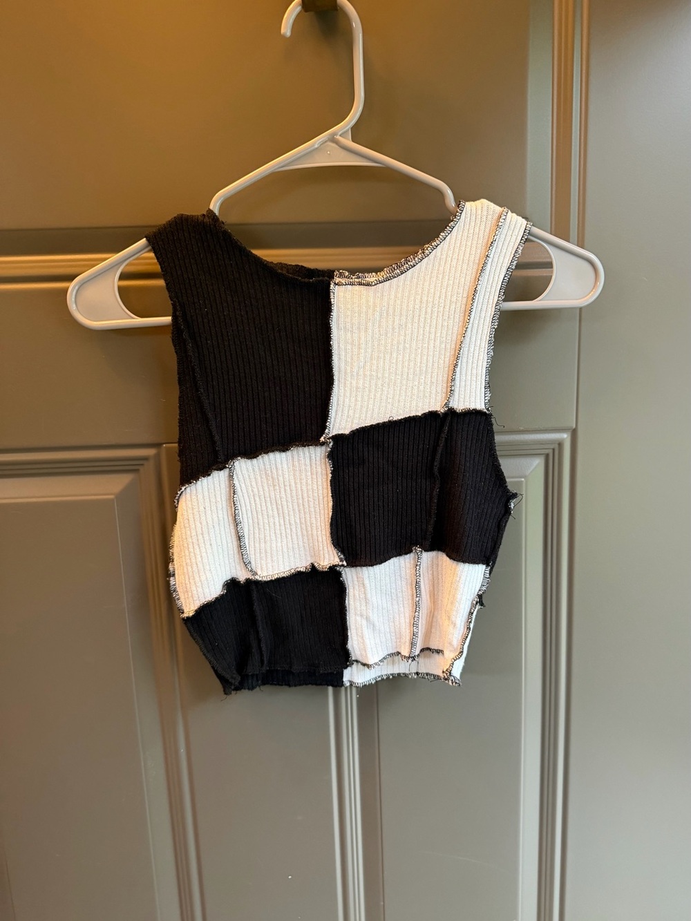 Garage Colorblock Ribbed Cropped Tank Top - Black & White, Size S